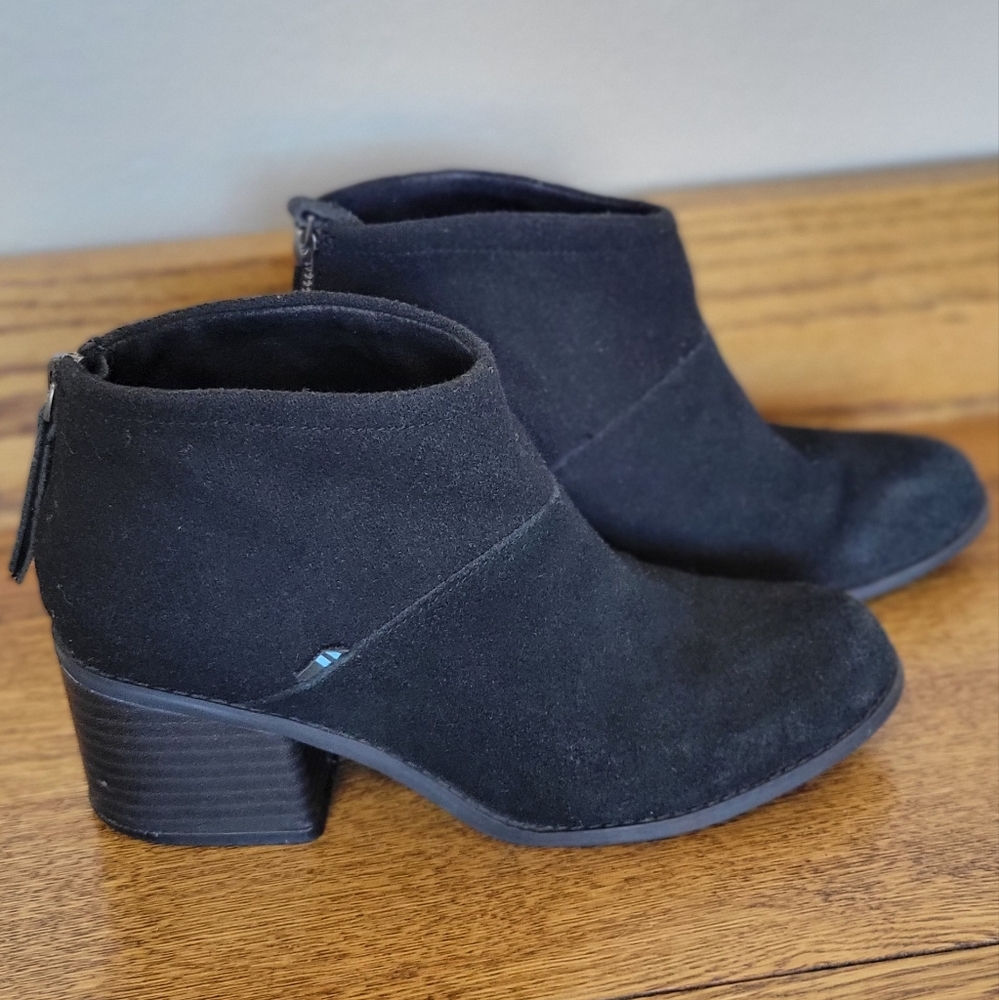 Toms "Lacy" Leather Heels Ankle Boots Women's Size 6.5 Black